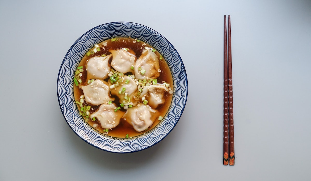 Delightful Vegan Soup Dumplings: A Steaming Bowl of Goodness