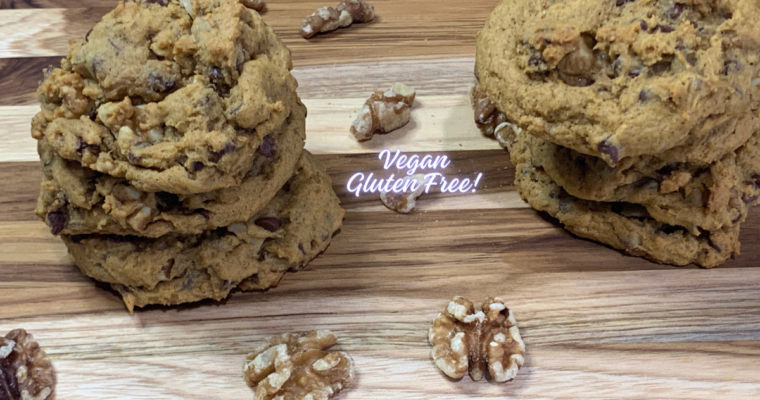 Walnut Chocolate Chip Pumpkin Cookies